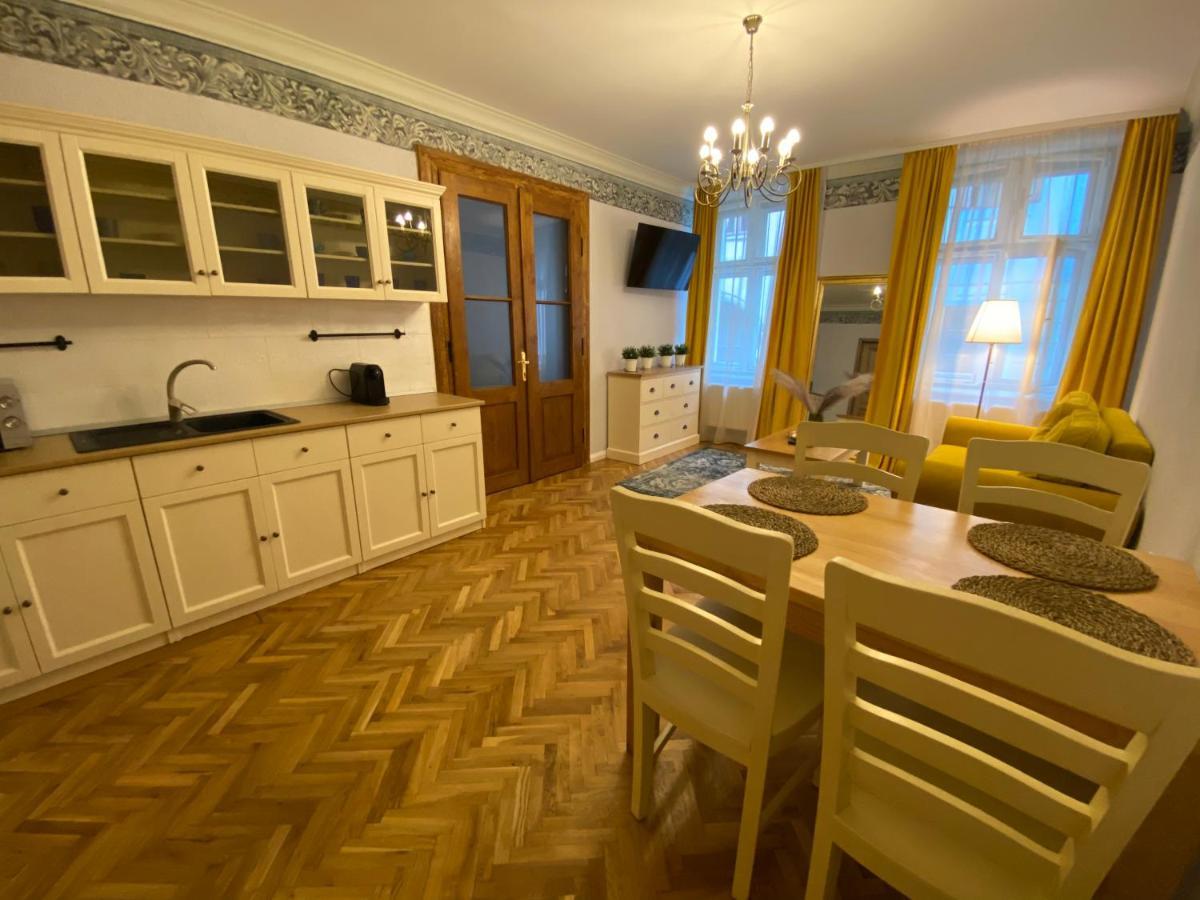 Casa Legenda Hotel Сигишоара Екстериор снимка