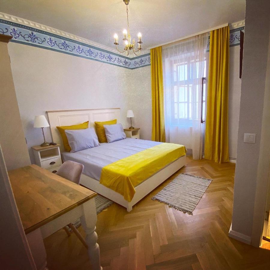 Casa Legenda Hotel Сигишоара Екстериор снимка